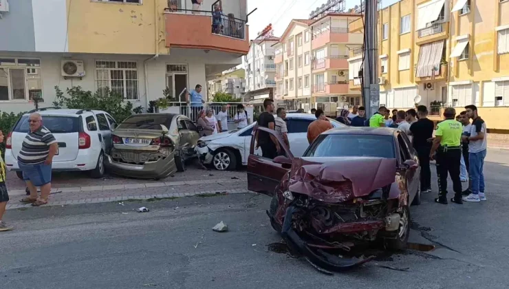 Antalya’da 14 Yaşındaki Çocuğun Kullandığı Otomobil Kazaya Yol Açtı